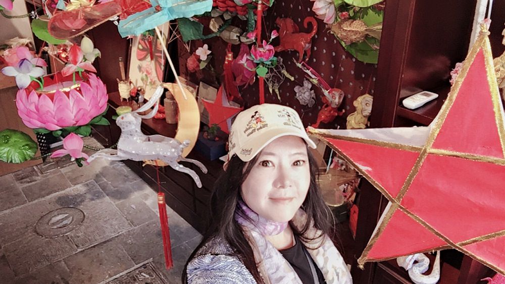 旅遊作家水靜葳在南京市民俗博物館