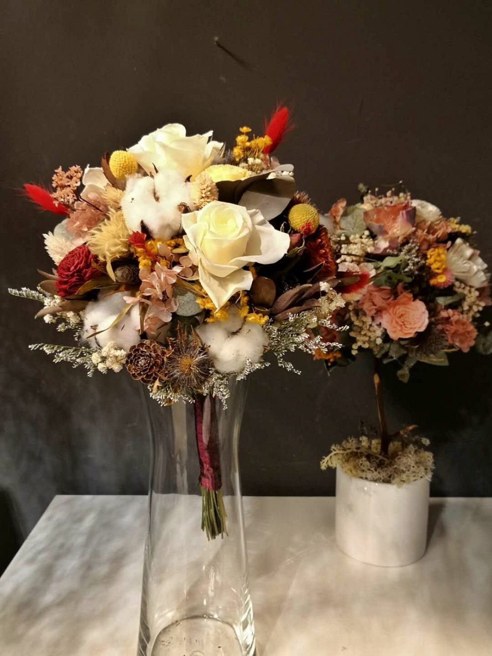 其他地方看到的永生花、乾燥花設計的花藝品，設計和作工都不如「嚐花閣」的細緻和優美，但價格都比「嚐花閣」來得貴！