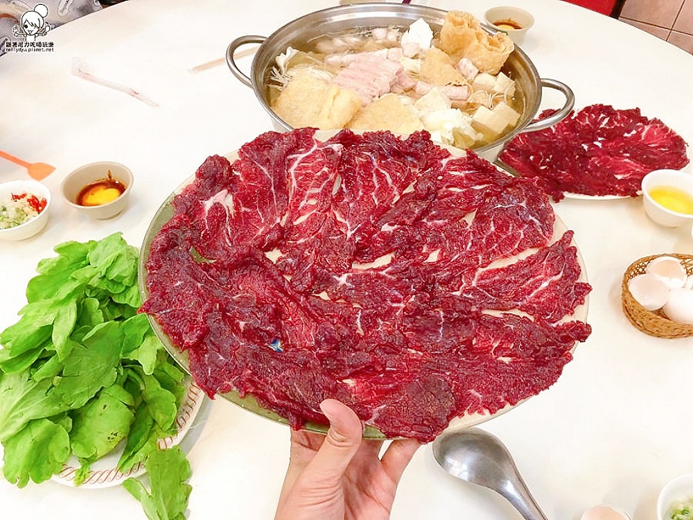 五月天樂團曾到訪廣東汕頭勝味牛肉店大啖美食。